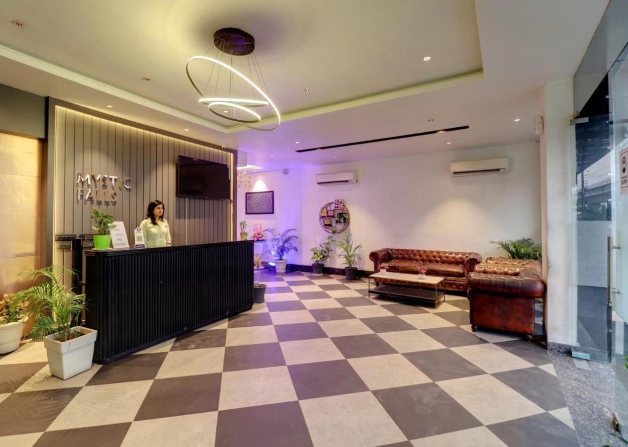 Hotel Mystic Falls Τζαϊπούρ Εξωτερικό φωτογραφία