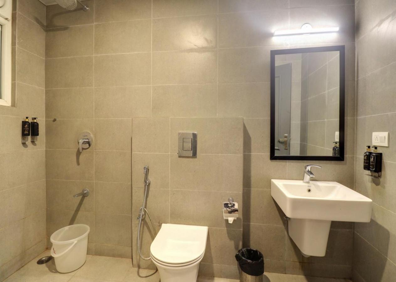Hotel Mystic Falls Τζαϊπούρ Εξωτερικό φωτογραφία