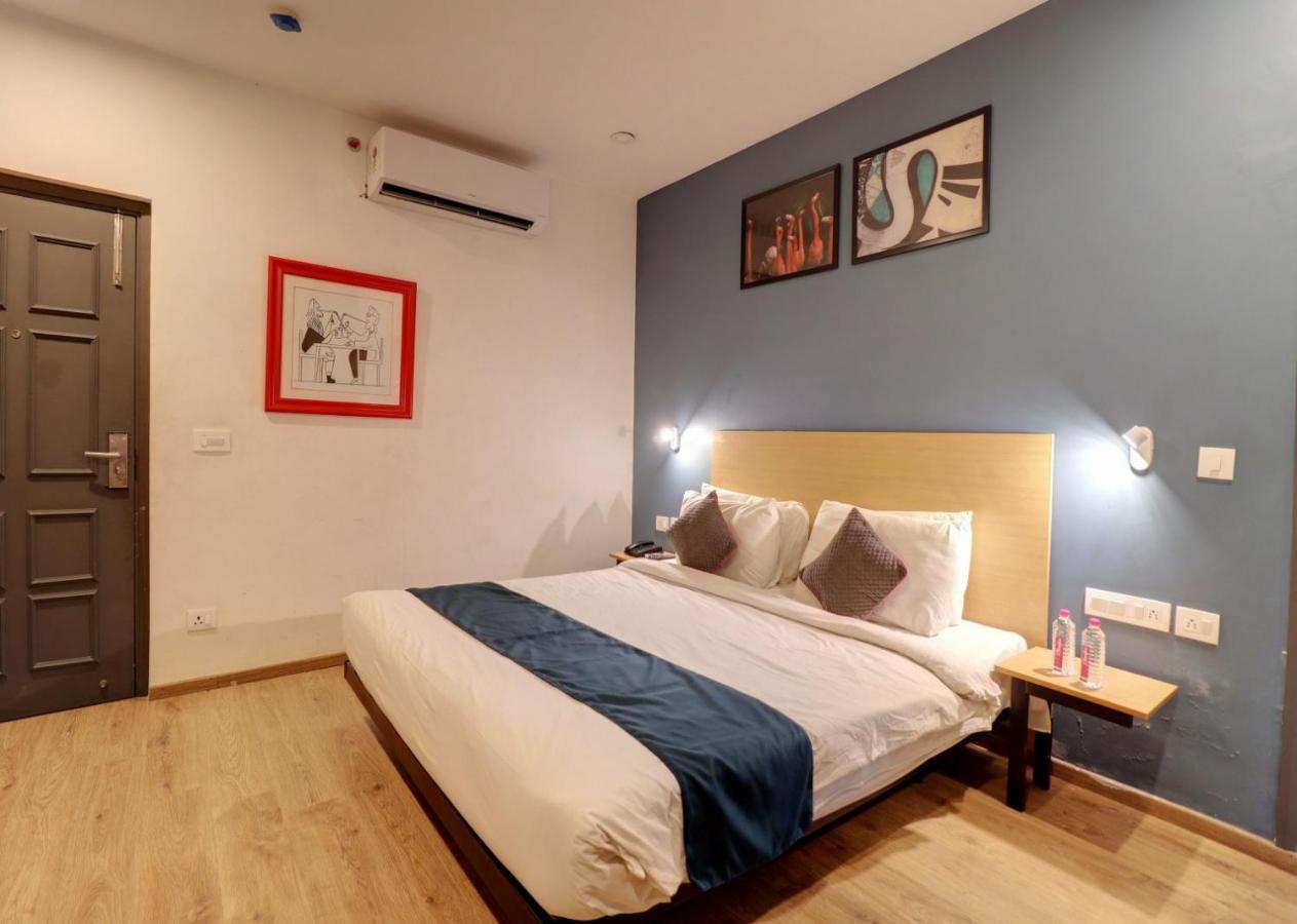 Hotel Mystic Falls Τζαϊπούρ Εξωτερικό φωτογραφία