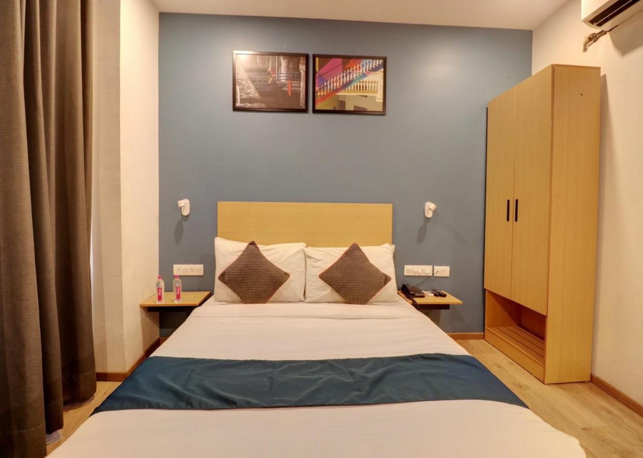 Hotel Mystic Falls Τζαϊπούρ Εξωτερικό φωτογραφία