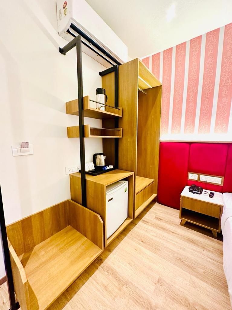 Hotel Mystic Falls Τζαϊπούρ Εξωτερικό φωτογραφία